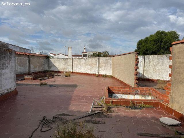 CASABANCO VENDE DOS PISOS EN LLERENA
