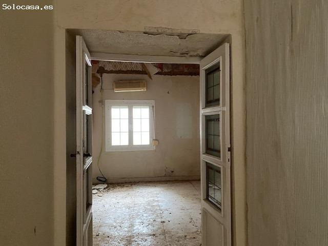 CASABANCO VENDE PISO DE TRES DORMITORIOS EN BADAJOZ