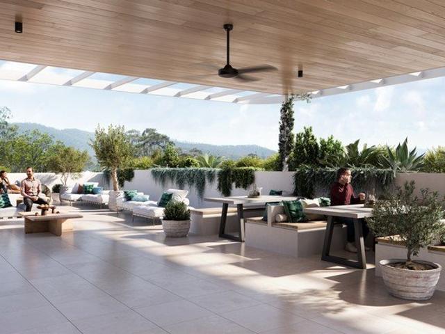 CASABLANCA A boutique residence with a rooftop dance floor.