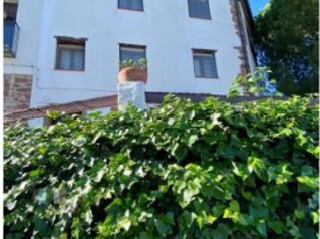 CASAGENCIA INMOBILIARIA VENDE. CASA DEL PUEBLO CON VISTAS IMPRESIONANTES