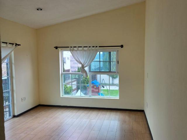 Casaen en renta, Cacalomacan, Toluca