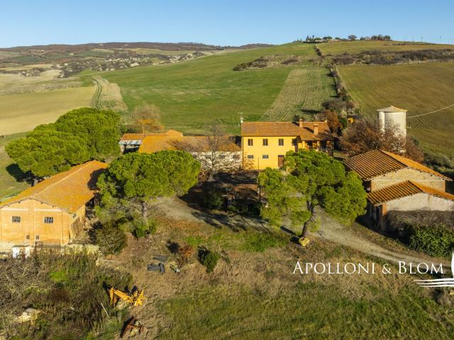 Casale con terreno e vista sulla Val d’Orcia Pienza 239m² Pienza