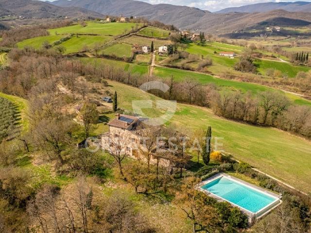 Casale Con Vista 335m² Monterchi