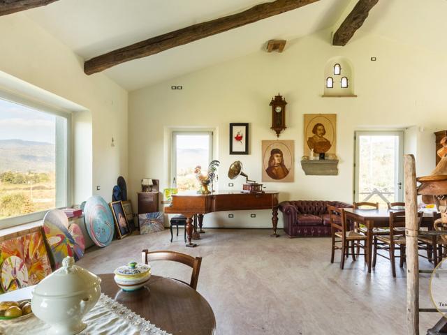 Casale Caro Artista · COR399 357m² Cortona