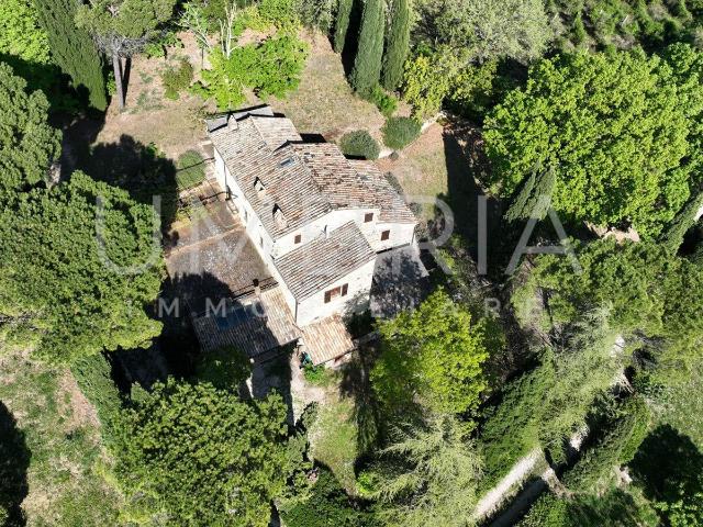 Casale Antico con Vista Panoramica 308m² Orvieto