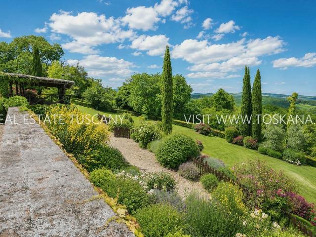 Casale di lusso in vendita Chiusdino, Toscana