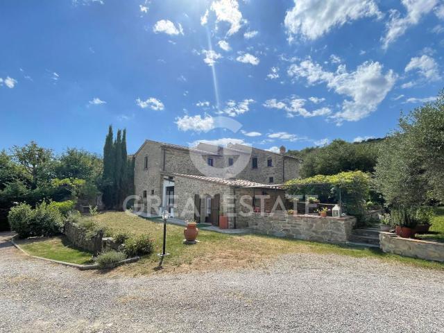 Casale Eliseo 345m² Cortona