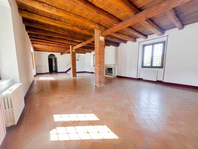 Casale in affitto a Lazise