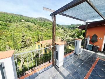Casale in affitto a Lerici via Generale Zanelli, 21, non arredato/vuoto, giardino privato, terrazzo TrovaCasa