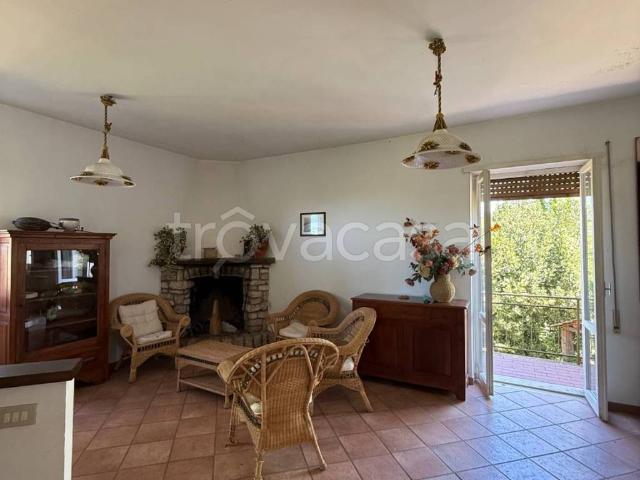 Casale in in affitto da privato a Paliano via Cimate, 99, da privato, balcone, studio TrovaCasa