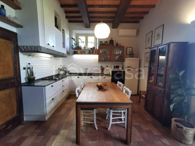 Casale in in affitto da privato a Prato via del Leone, arredato, giardino, da privato TrovaCasa