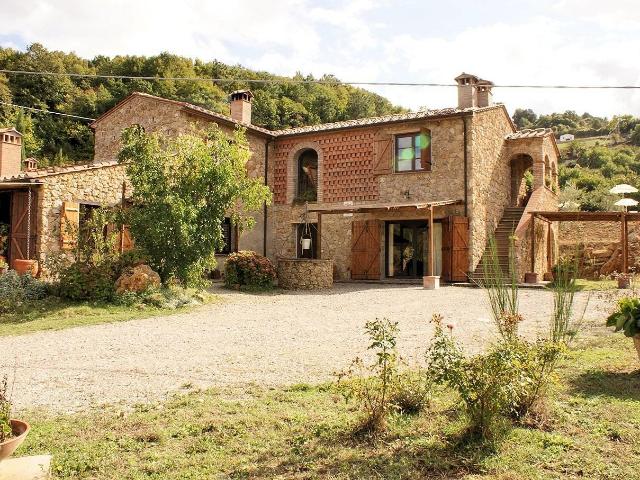 Casale in stile Toscano con parco piscina e dependance in zo. 400m² Chianni