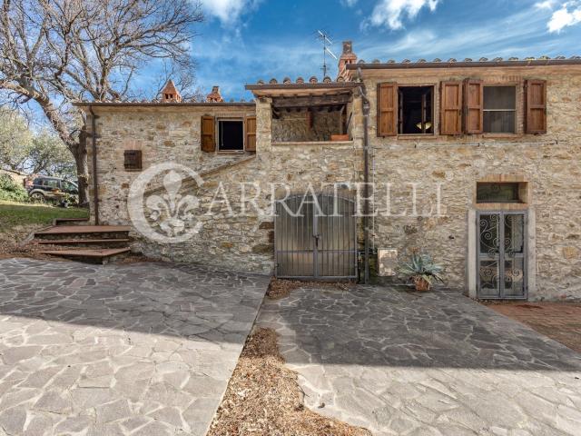 Nel cuore della celebre Val d’Orcia, patrimonio Unesco e uno. 500m² Castel del Piano