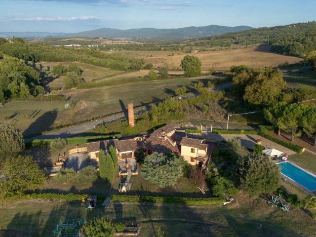 Casale in vendita a Casole d'Elsa, Campagna 251m² Casole d'Elsa