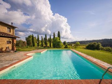 Casale in vendita a Volterra 370m² Volterra