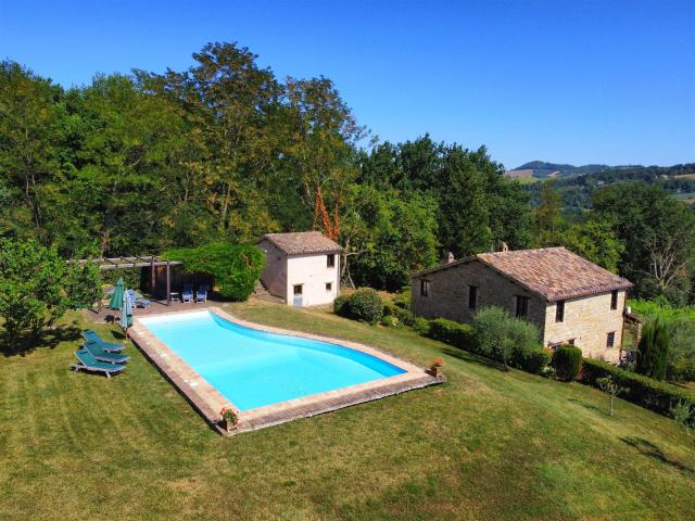 Casale Il Vigneto 250m² Gualdo