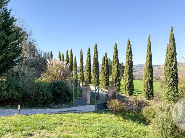 Casale Jacopone · PER208 330m² Todi
