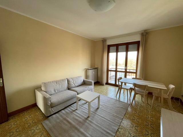CASALE MONFERRATO – VALENTINO/OSPEDALE – TRILOCALE ARREDATO CON BOX AUTO