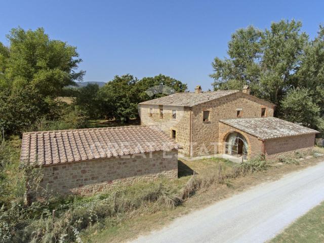Casale Sandra 365m² Sarteano