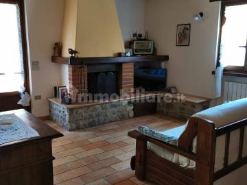 Casale Strada Provinciale 103, Monte Santa Maria Tiberina