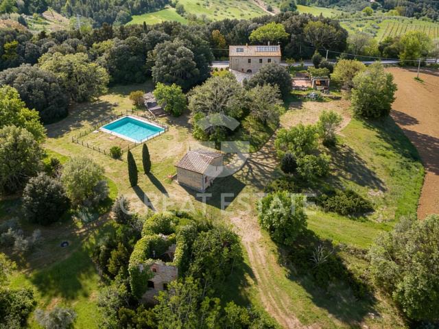 Casale Paladiano 384m² Pomarance
