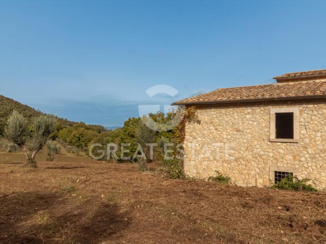 Casale Valsarana 593m² Guardea