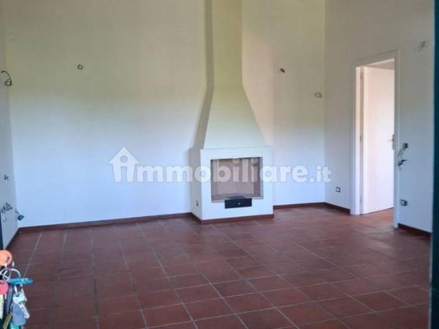 Casale via Cassia 1101, La Giustiniana, Roma