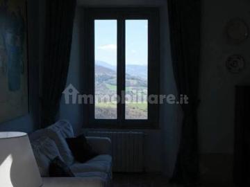 Casale via San Giusto 10, Valfornace