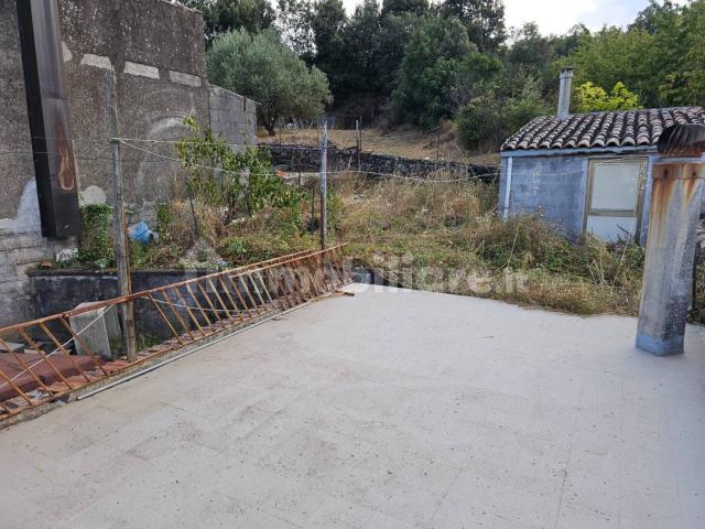Casale via Vena, Vena, Piedimonte Etneo