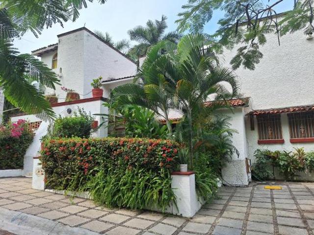 Casas Alondras #269 Club de Golf El Palmar Ixtapa