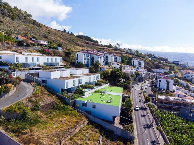 Casas Brancas 273m² São Martinho
