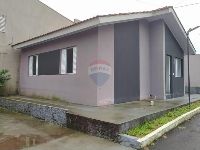 CASAS COM 02 DORMITÓRIOS EM CONDOMINIO FECHADO
