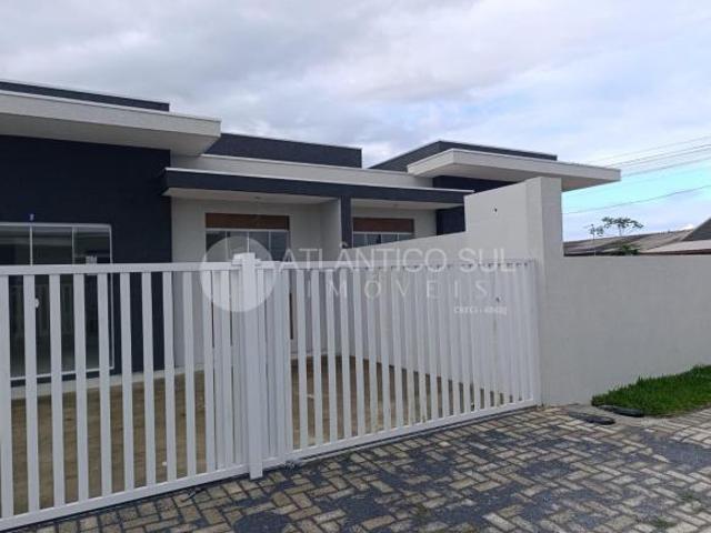 Casas com 02 Quartos Próximo da Praia, Monções Pontal do Paraná