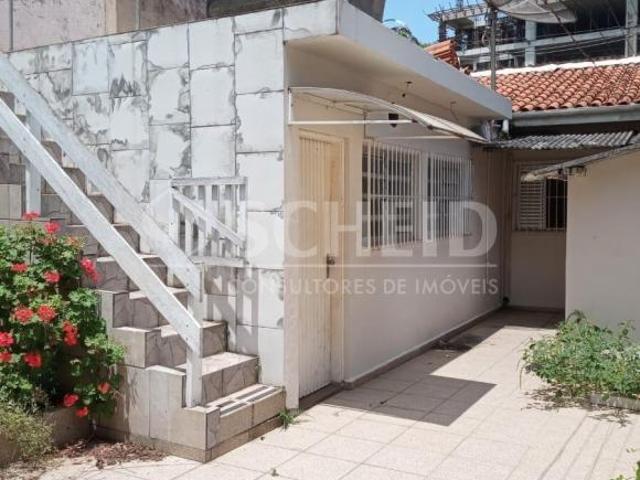 Casas comerciais no mesmo terreno com 244m2 no Jardim Marajoara