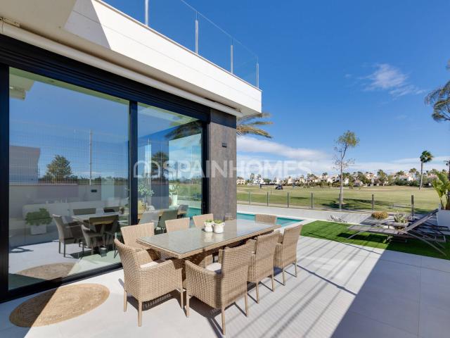 Casas de 3 Dormitorios en un Complejo de Golf en Pilar de la Horadada