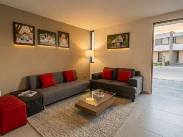 CASAS DE 3 RECÁMARAS ACCANTA