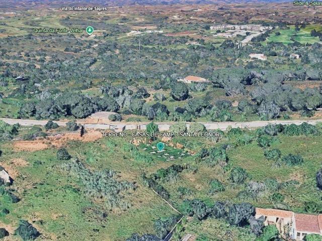 Casas de Campo Santa Leonor Lote de terreno com 4.690,00 m2 de área com projeto aprovado para 15 moradias