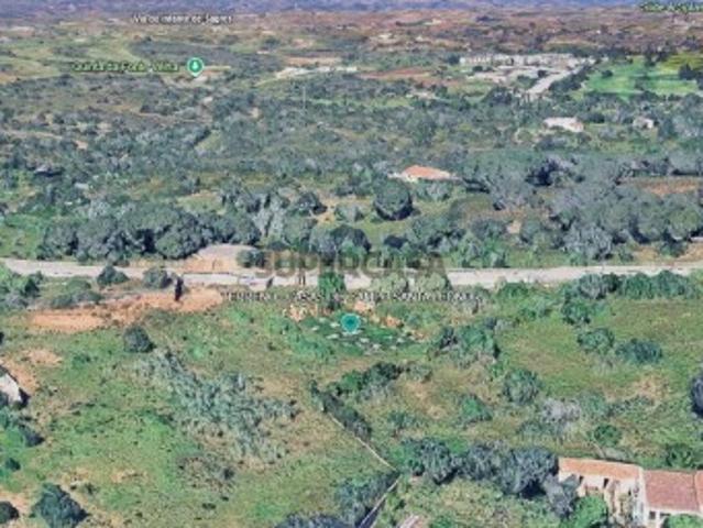 Casas de Campo ’Santa Leonor’ Lote de terreno com 4.690,00 m2 de área com projeto aprovado para 15 moradias