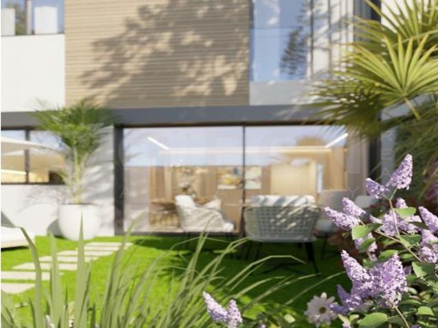 CASAS DE OBRA NUEVA EN FINESTRELLES