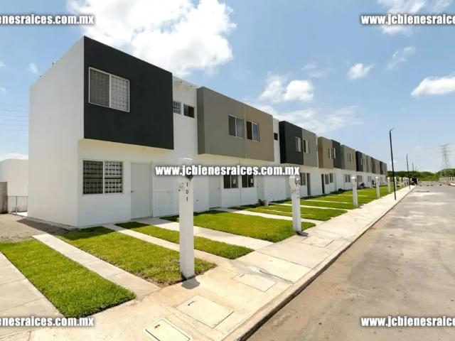 CASAS EN VENTA 2 NIVELES CERCA DE CHEDRAUI TEJERIA EN $905,500