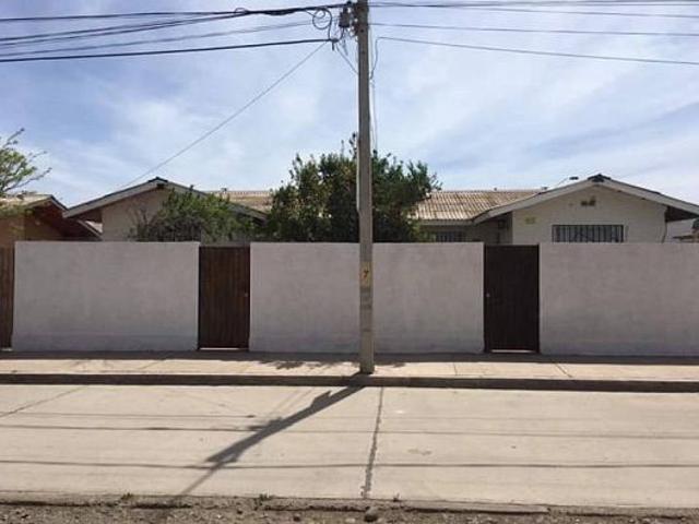 Casas en venta, 2 Dor. / 1 Baño Terr. 166 m2, Const. 46 m2