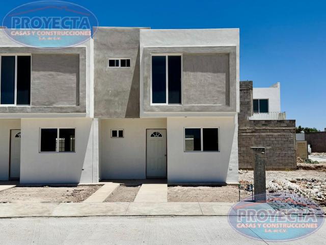 CASAS EN VENTA CERCA DE ALSUPER MEZQUITAL, FRAC. RANCHO SAN MIGUEL