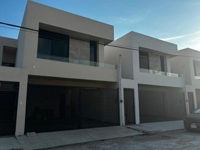 Casas en Venta Col. Los Mangos Cd. madero,Tam