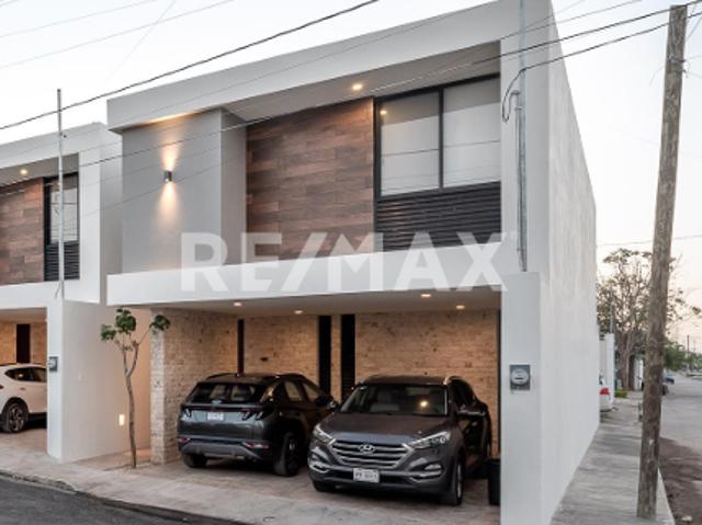 Casas en venta en Temozon a 2 cuadras de carretera Progreso
