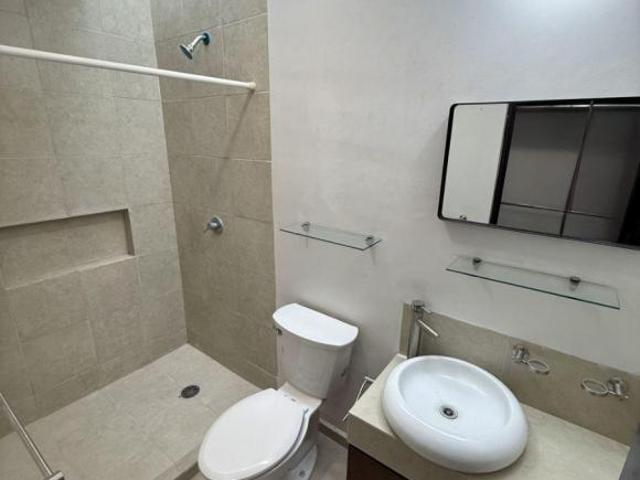 CASAS EN VENTA EN AGUASCALIENTES NORTE EN ALCAZAR CARTAGENA SUPER COMODA Y EQUIPADA