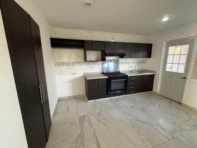 CASAS EN VENTA EN AGUASCALIENTES NORTE EN BOSQUES DEL PARAISO SECC MEZQUITALES