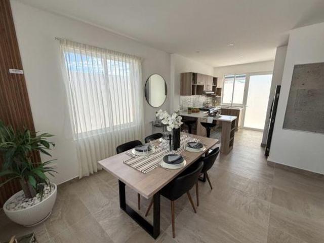CASAS EN VENTA EN AGUASCALIENTES NORPONIENTE ZONA TEC DE MONTERREY CON REC EN PB CON BAÑO COMPLETO