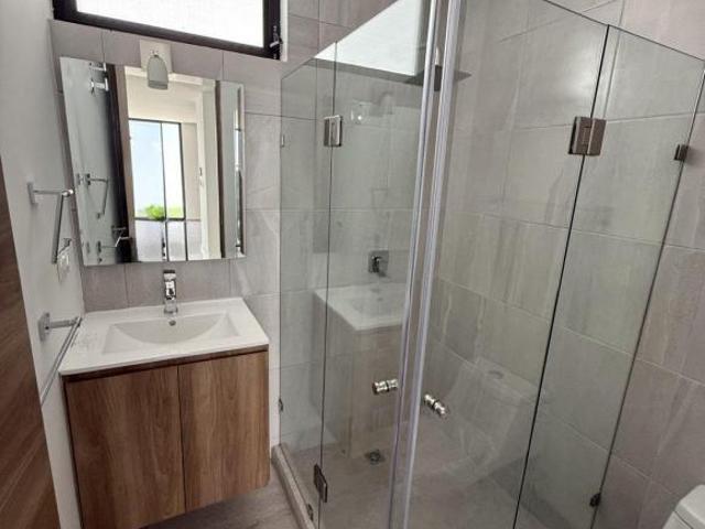 CASAS EN VENTA EN AGUASCALIENTES SURPONIENTE EN XARAMA AMPLIA Y ROOF GARDEN