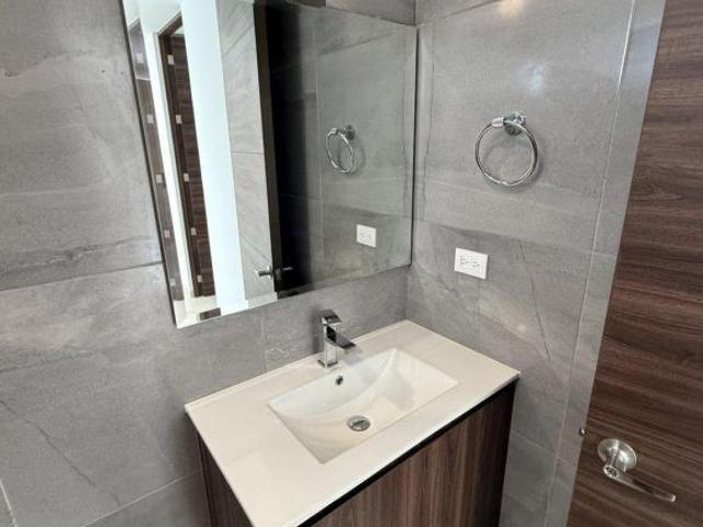 CASAS EN VENTA EN AGUASCALIENTES SURPONIENTE EN XARAMA EXCELENTES ACABADOS