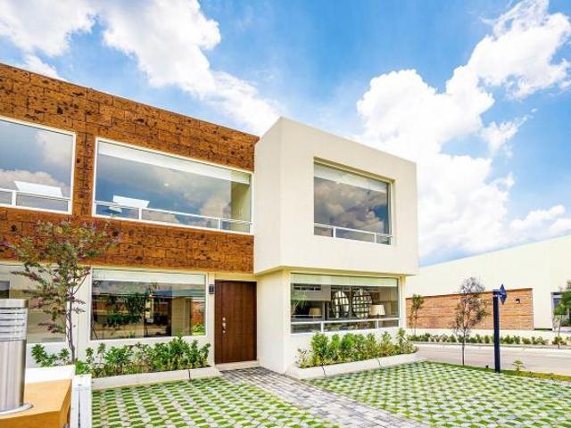 Casas en Venta en &apos Lomas Virreyes&apos  Calimaya